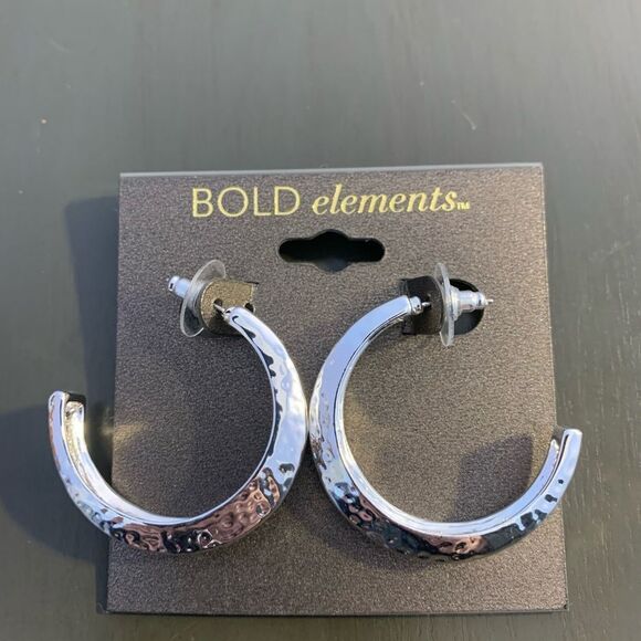 Bold Elements medium silver hoop earrings - Picture 1 of 2